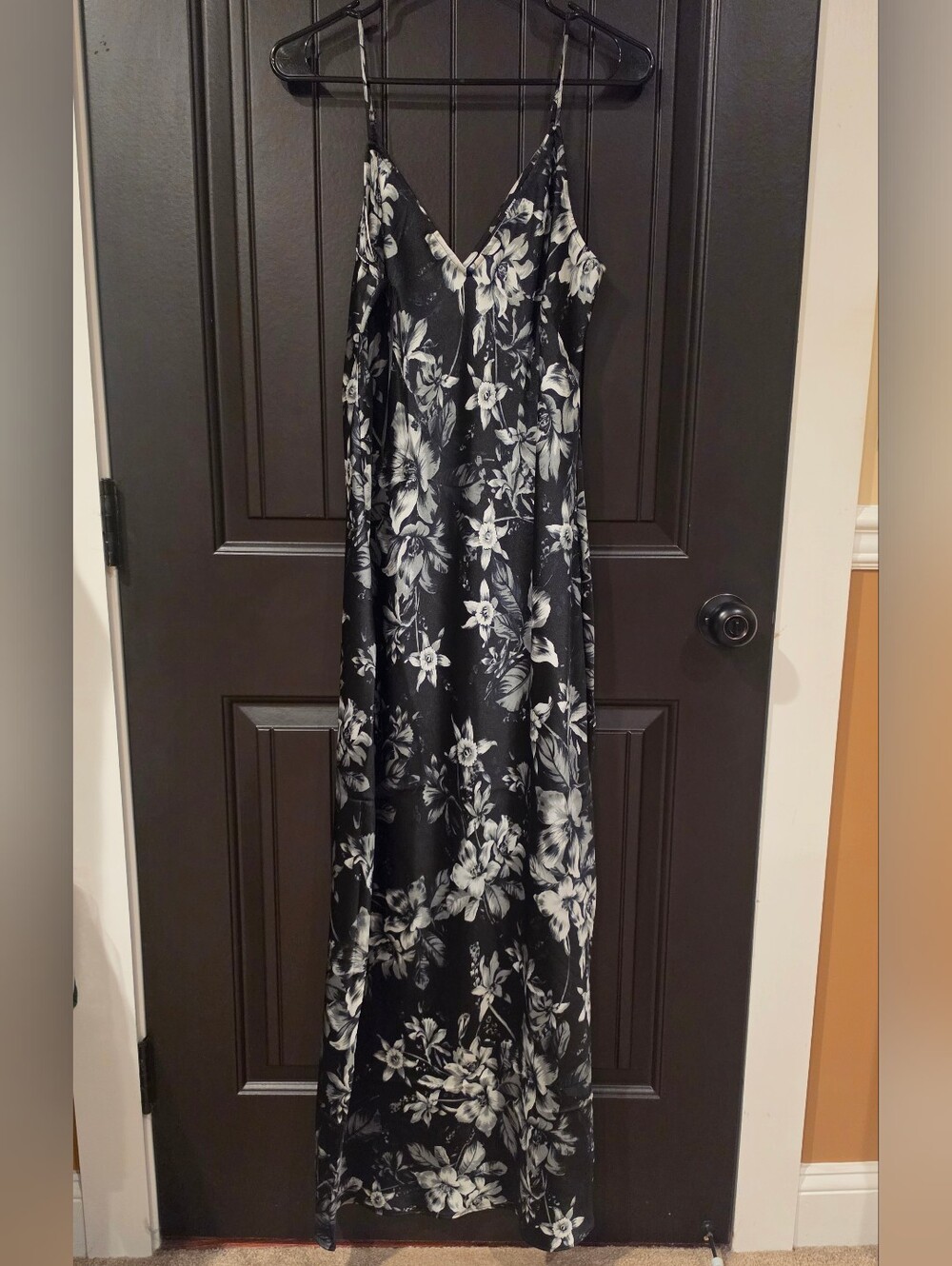 NWT Express Silky Maxi Dress, Size M